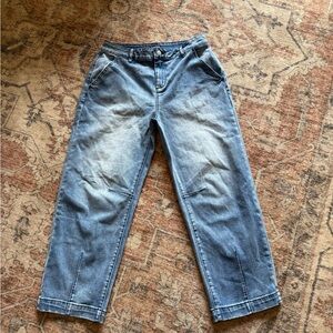 Flamingals barrel leg jeans